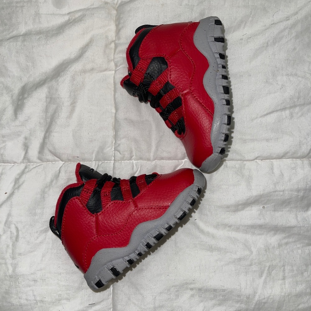 Jordan 10 Chicago